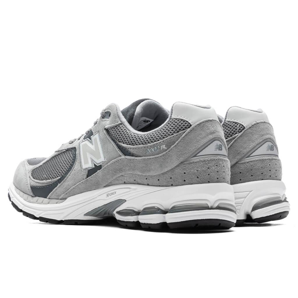 NEW BALANCE M2002RST at Gravity NYC NEW BALANCE M2002RST at Gravity NYC