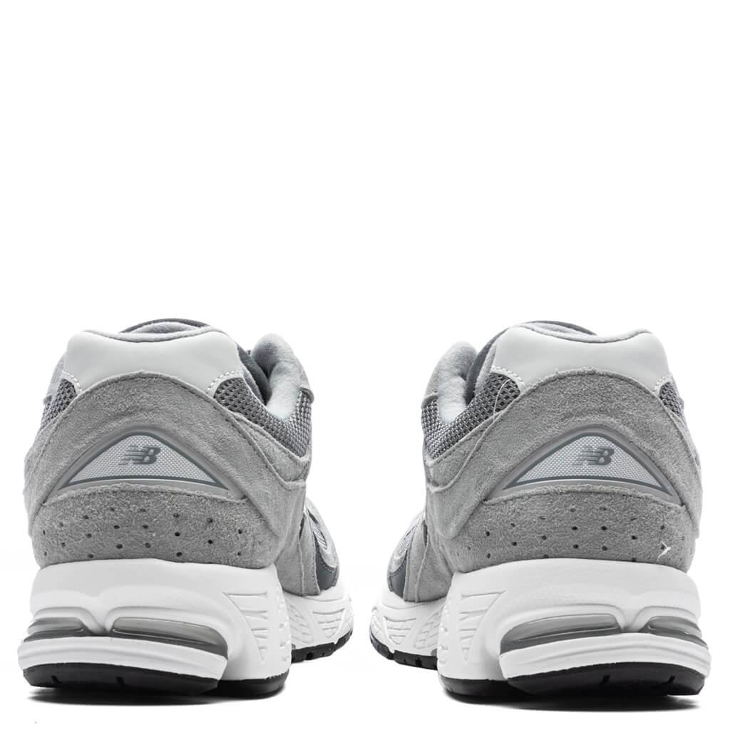 NEW BALANCE M2002RST at Gravity NYC NEW BALANCE M2002RST at Gravity NYC