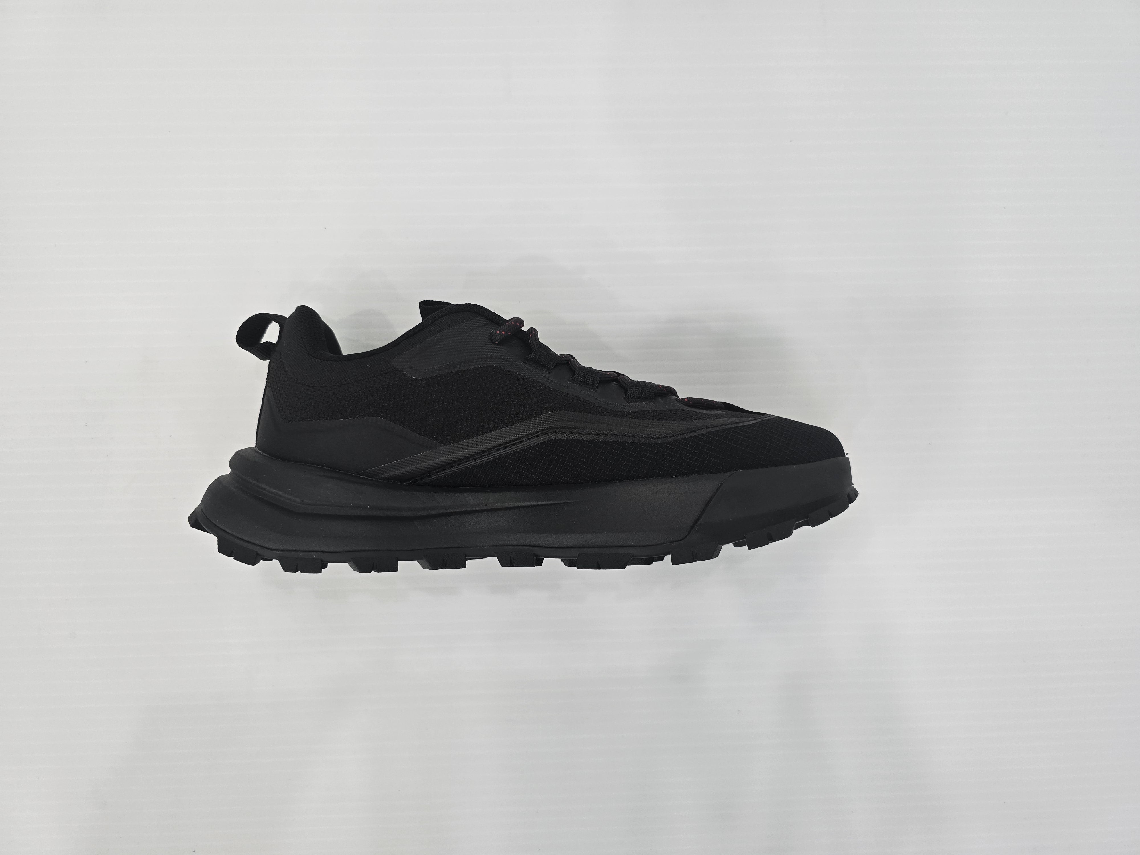 THE NORTH FACE Men's Offtrail Versa Shoes Black/Red - Gravity NYC