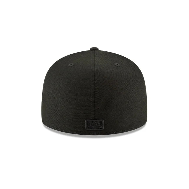 NEW ERA New York Yankees Blackout Basic 59FIFTY Fitted