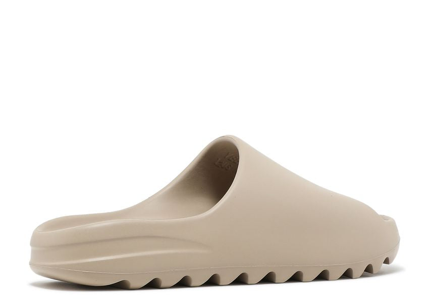 ADIDAS Yeezy Slides - Gravity NYC