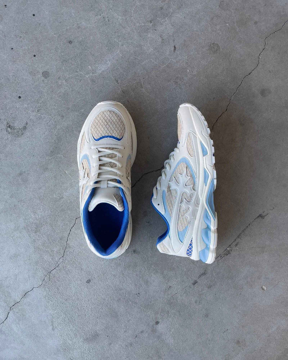 BRAVEST STUDIOS Kross Kountry Runner Ice Blue - Gravity NYC