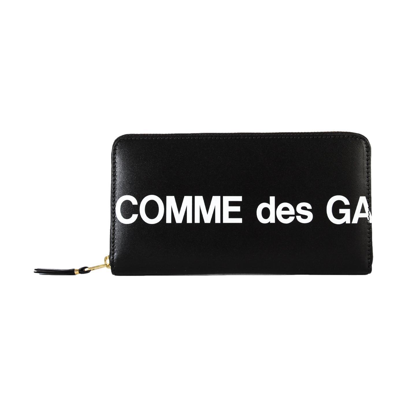 COMME DES GARCONS Huge Logo Wallet