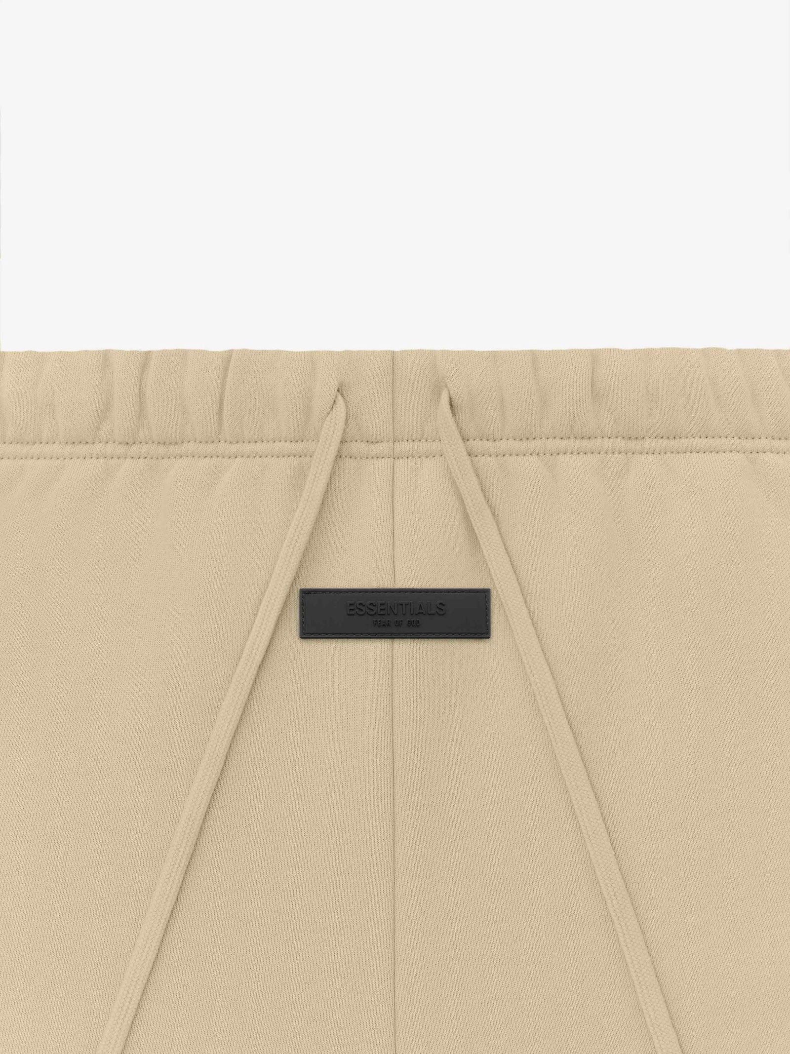 ESSENTIALS Sweatshorts Sand - Gravity NYC