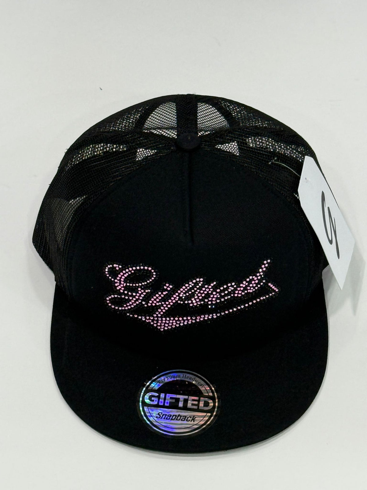 EVERYONE IS GIFTED Script Hat - Gravity NYC