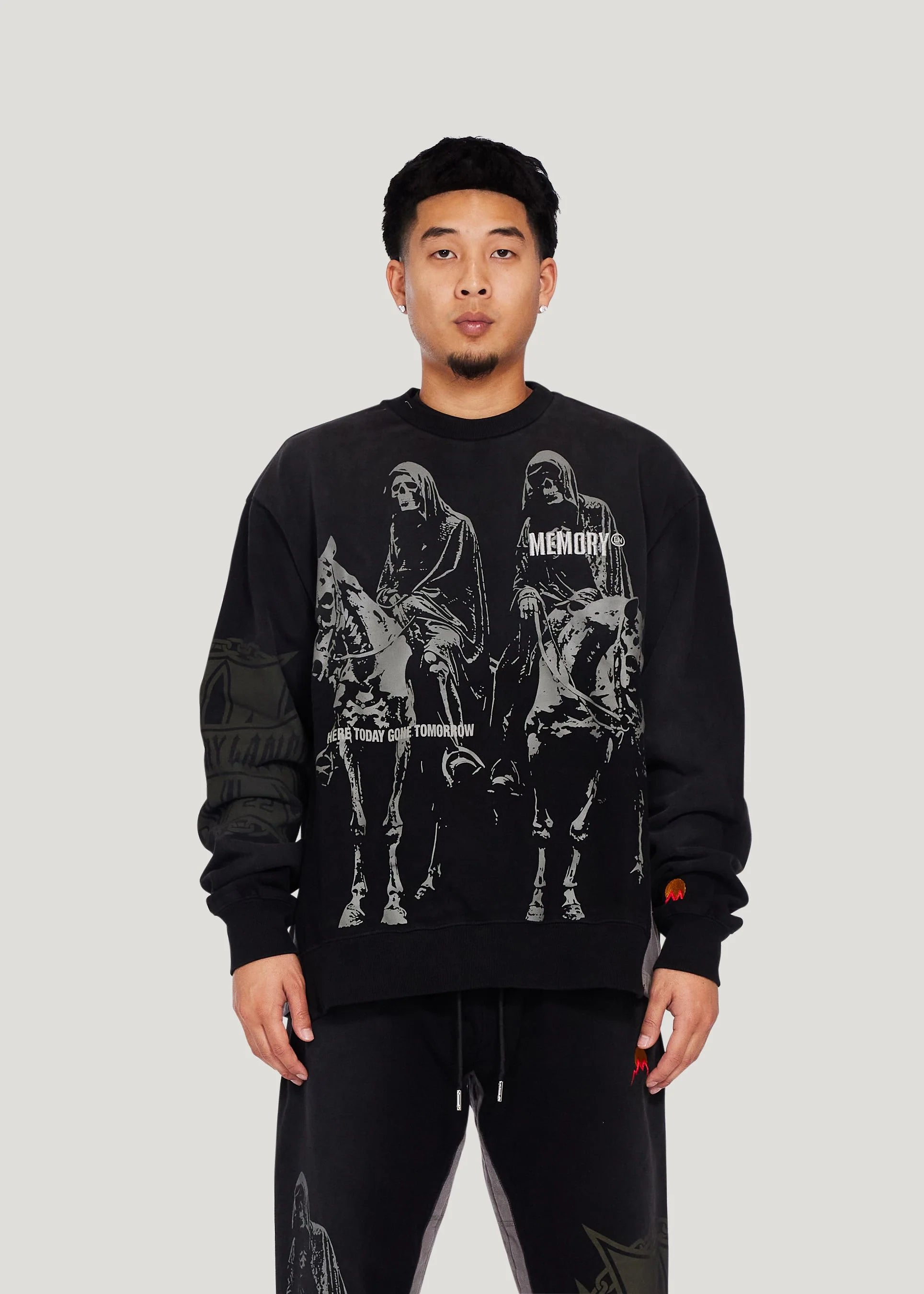 MEMORY LANE Reapers Flare Crewneck Gravity NYC