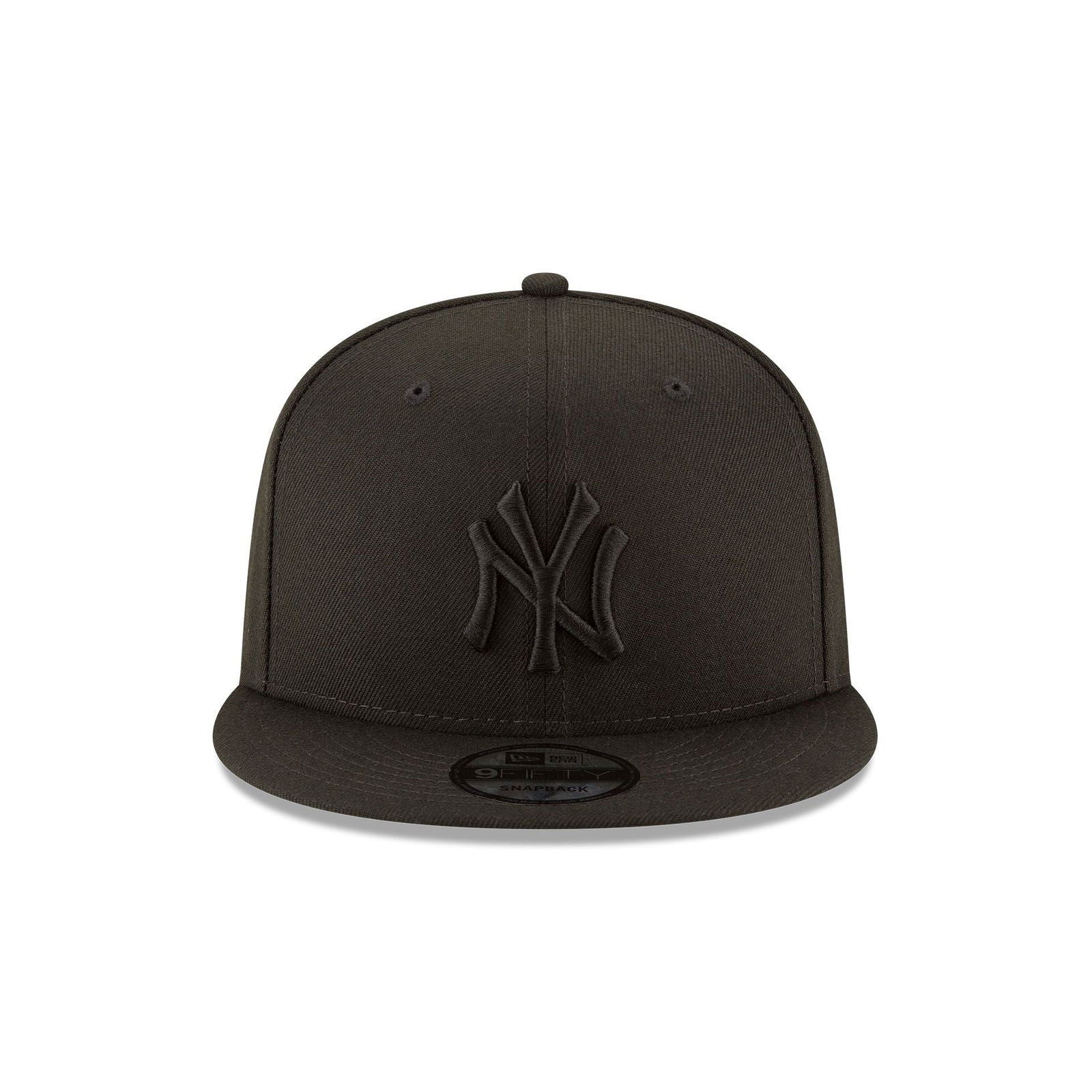 NEW ERA New York Yankees 9FIFTY Blackout Snapback Gravity NYC