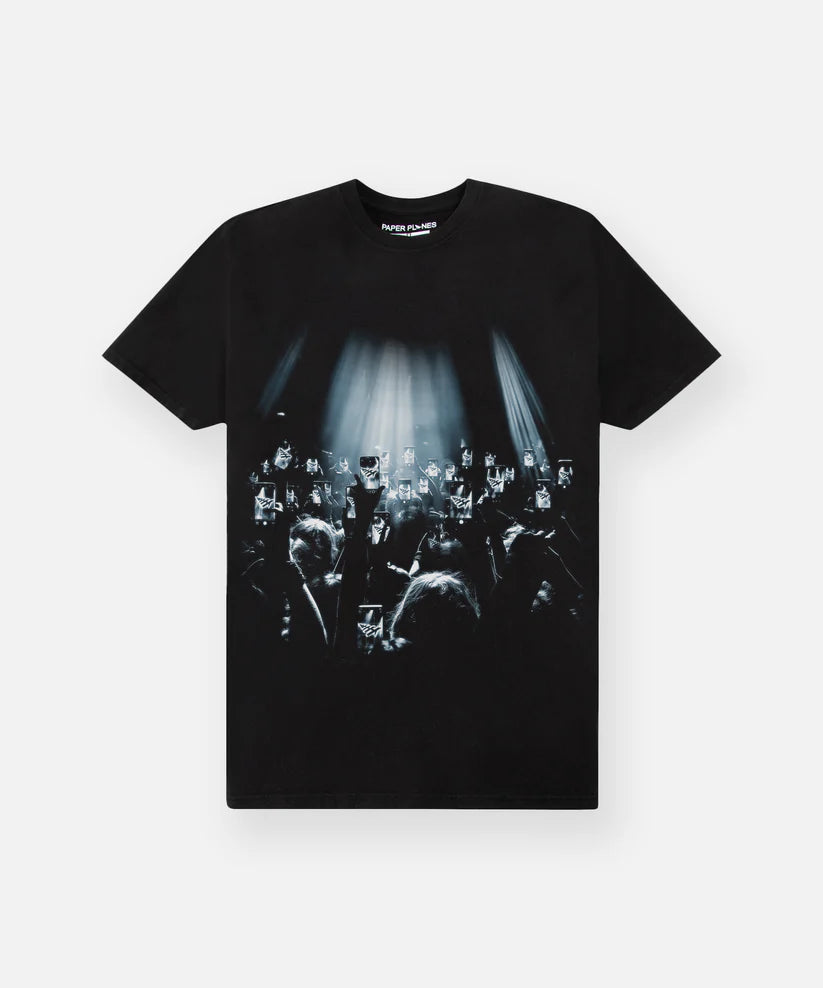 PAPER PLANES Concert Crowd Tee