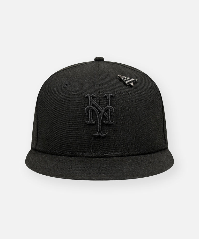 PAPER PLANES New York Mets Blackout 9FIFTY Snapback Hat - Gravity NYC