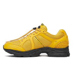 SAUCONY ProGrid Triumph 4 Sneakers Gorpcore Mango - Gravity NYC