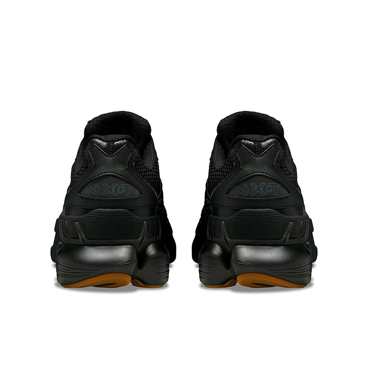SAUCONY FOOTWEAR Gravity NYC