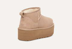 UGG® Classic Ultra Mini Platform Women Gravity NYC