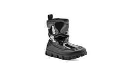 UGG FOOTWEAR Gravity NYC