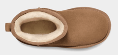 UGG FOOTWEAR Gravity NYC
