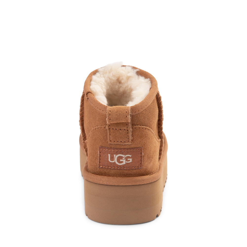 UGG FOOTWEAR Gravity NYC
