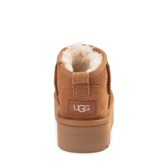 UGG FOOTWEAR Gravity NYC