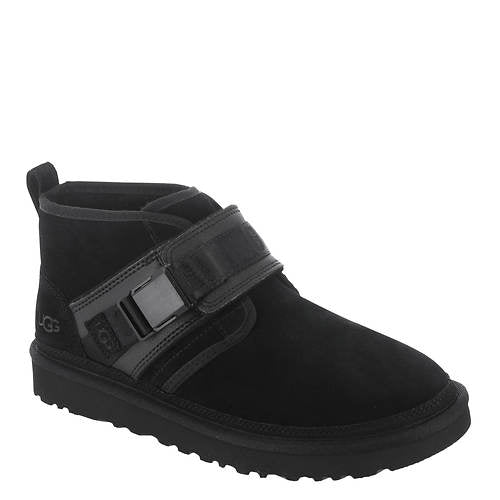 UGG FOOTWEAR Gravity NYC
