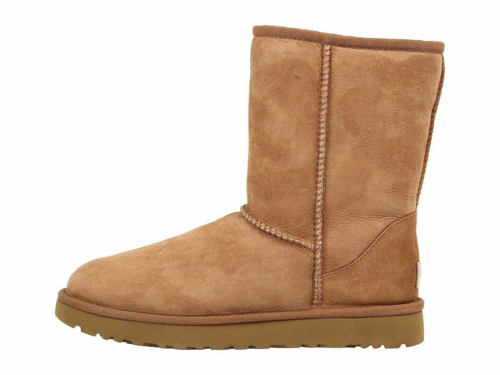 UGG® Women's Classic Short II