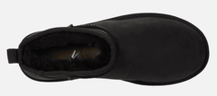 UGG FOOTWEAR Gravity NYC