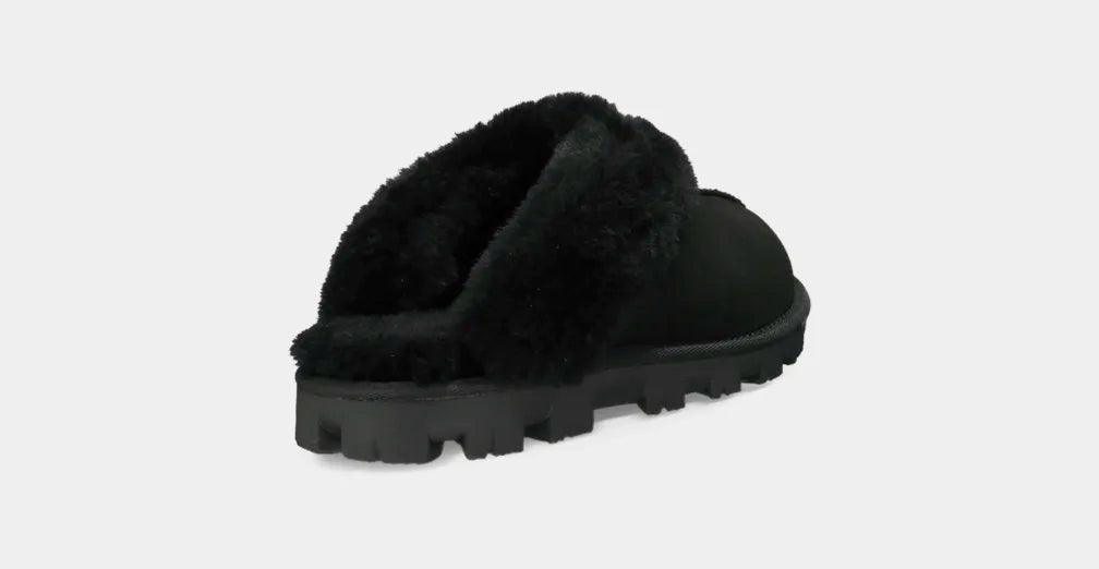 UGG FOOTWEAR Gravity NYC