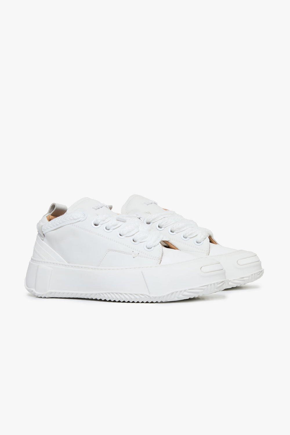 VALABASAS The Vision 100 Low White - Gravity NYC