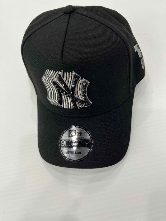 POLANCAPS Yankee Snapback