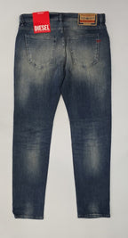 DIESEL Slim Jeans 2019 D-Strukt 0KBBW
