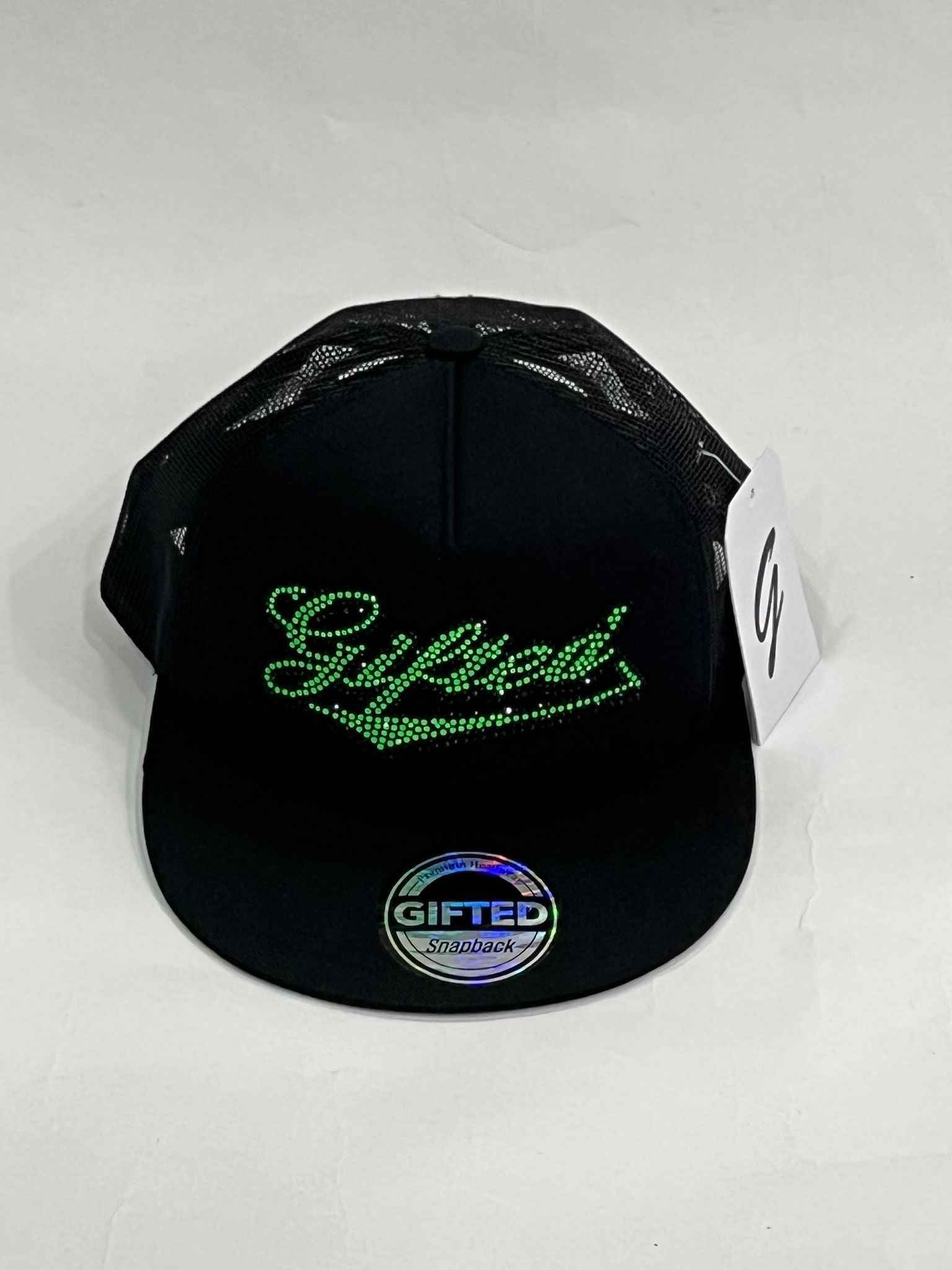 EVERYONE IS GIFTED Script Hat (Black/White)