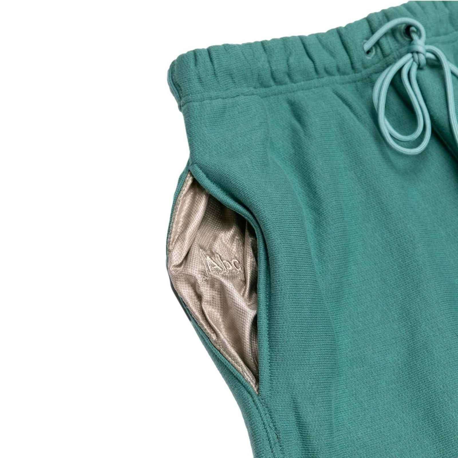 ADVISORY BOARD CRYSTALS 123 Sweatpants Secondary image