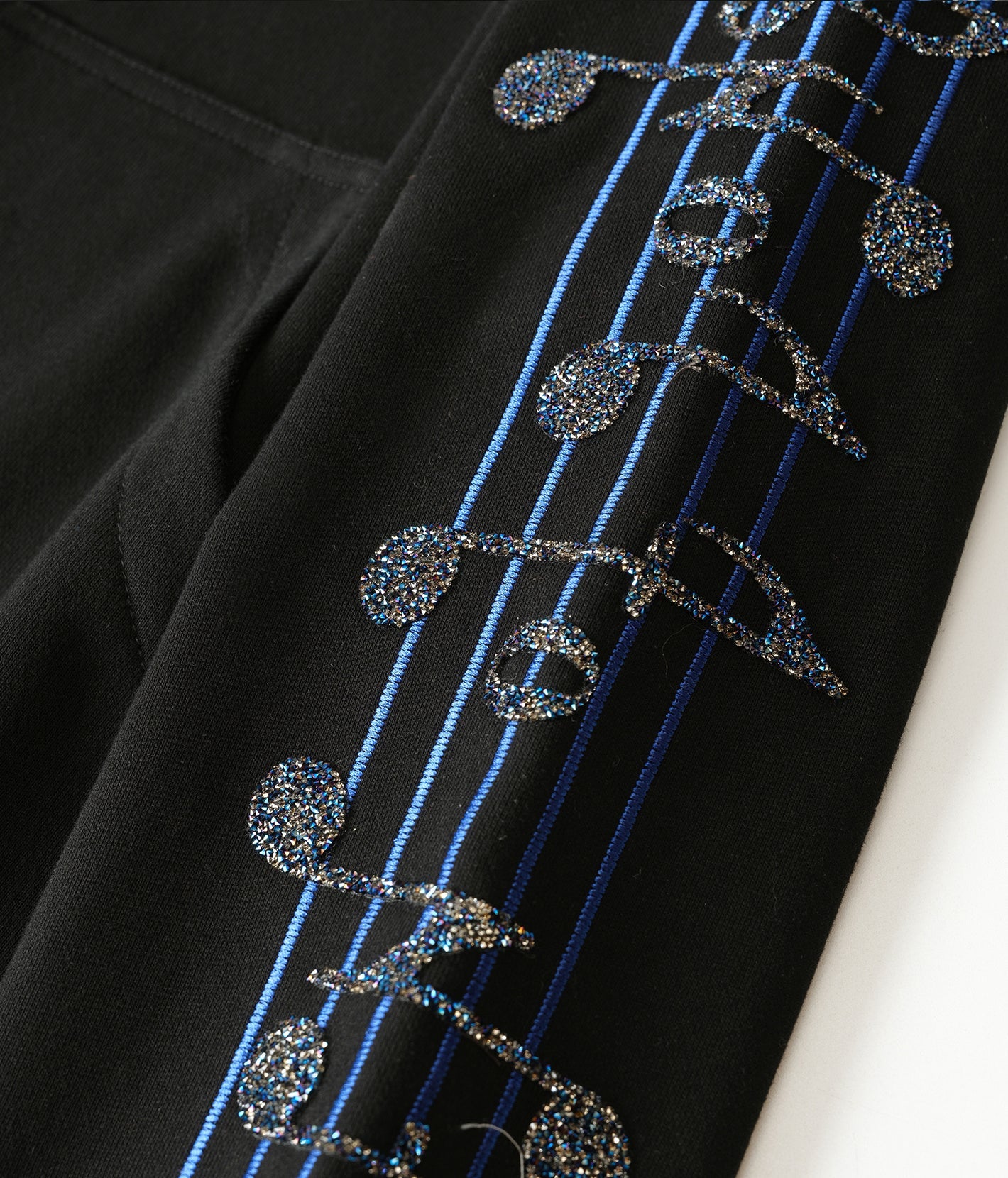 NACIMIENTO DE HIJO REAL Sudadera raglán con diseño de notas de cristal Imagen secundaria del producto