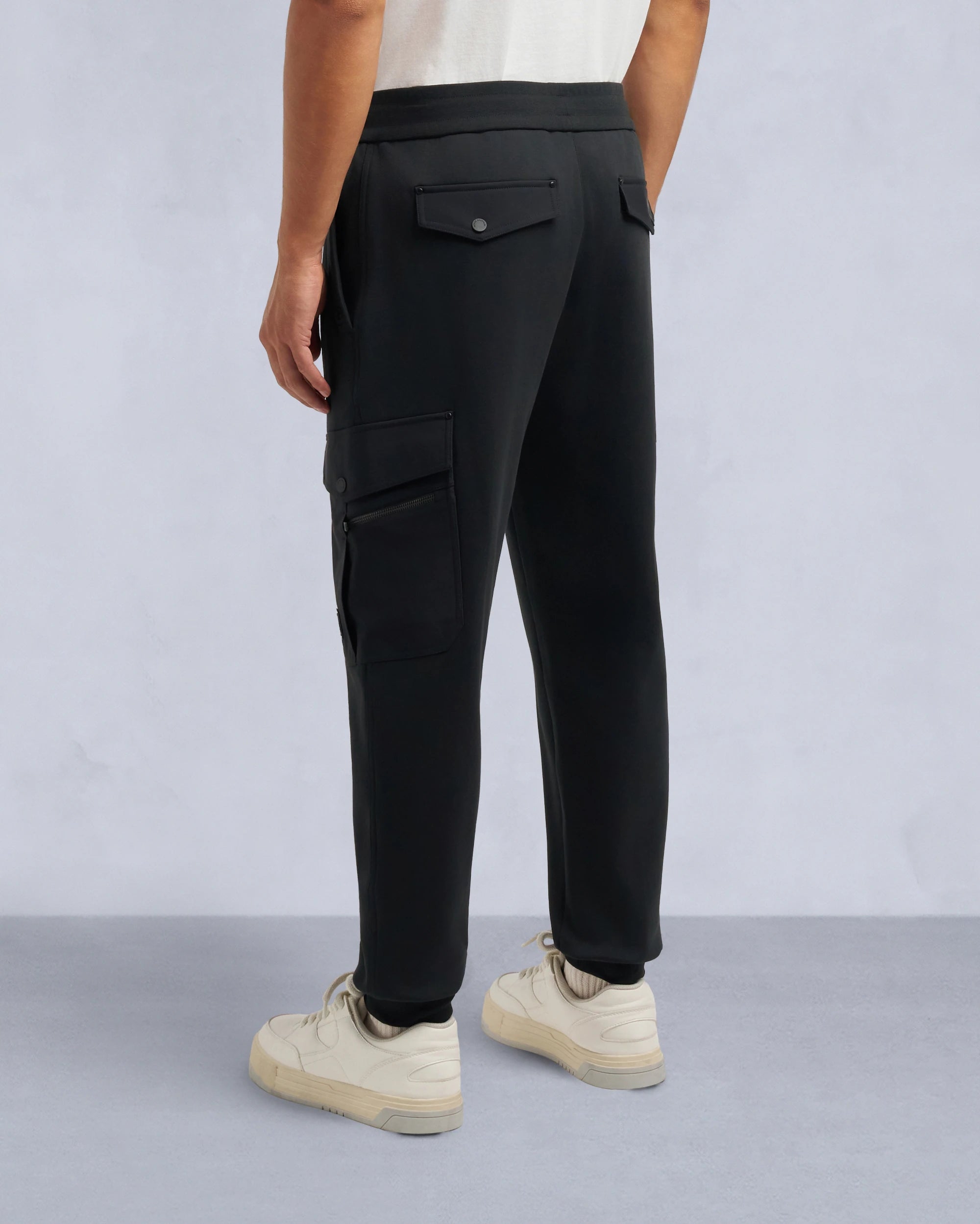 MOOSE KNUCKLES-Men's Sweatpants and Joggers