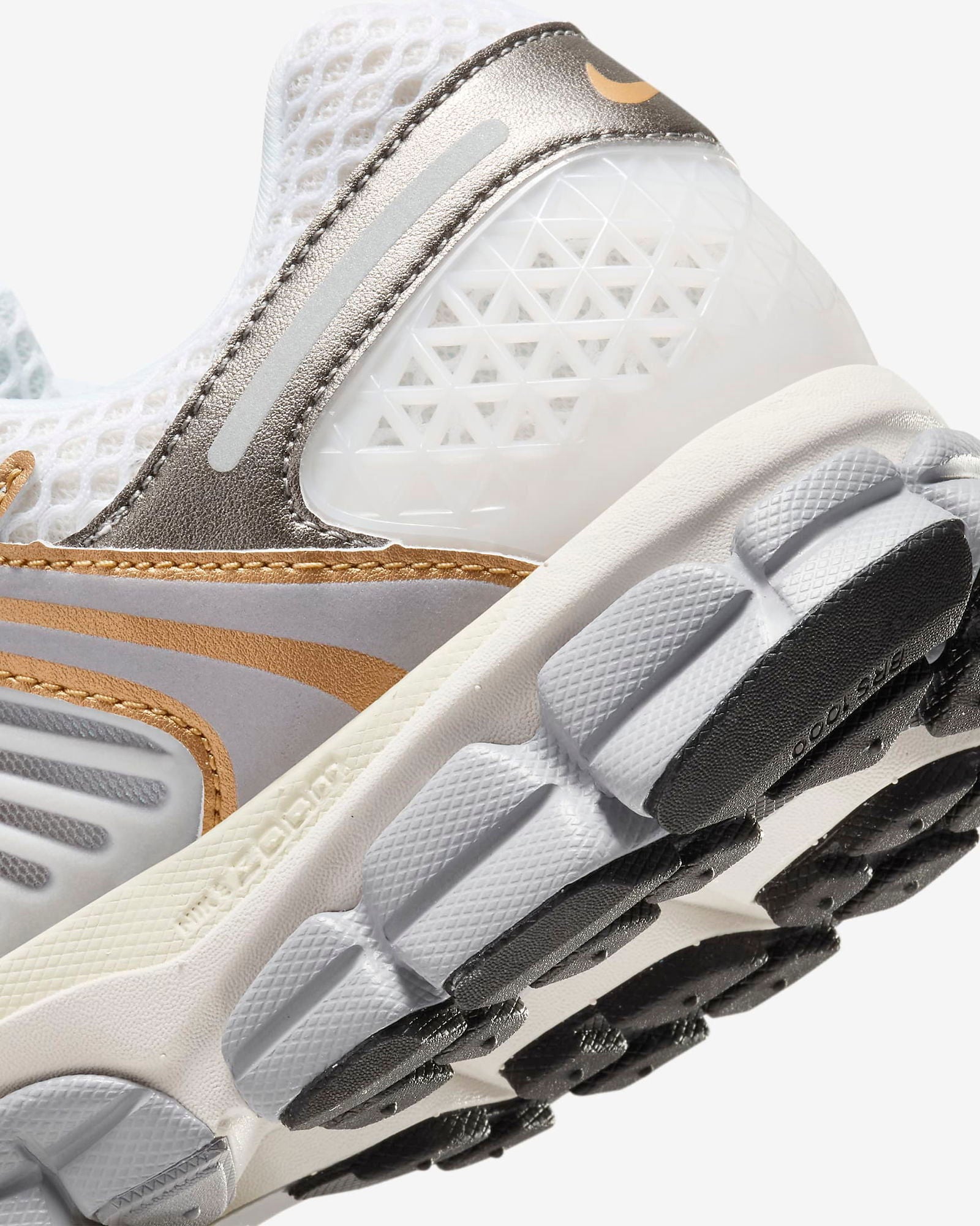 NIKE-Men's Sneakers and Athletic Shoes