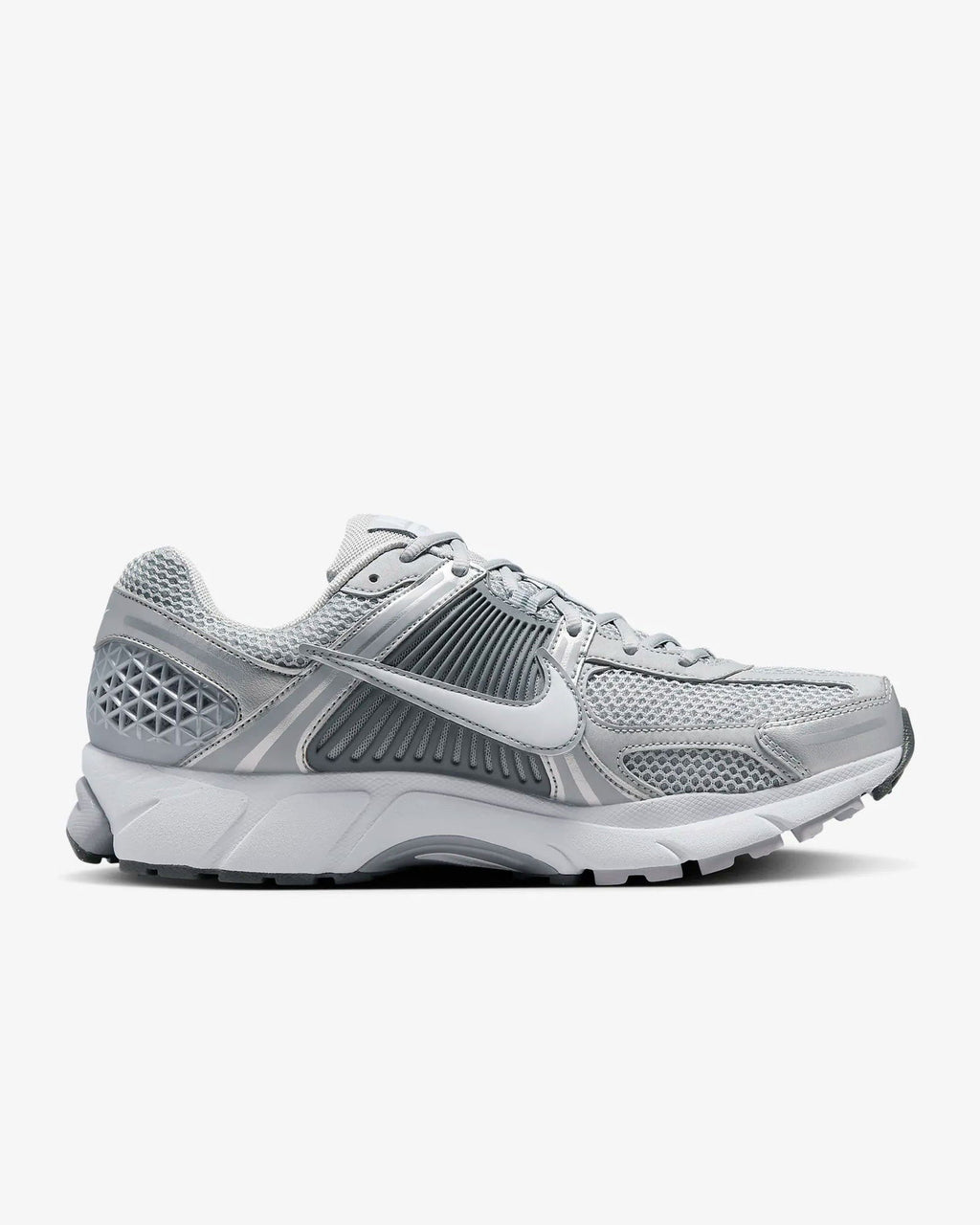 NIKE-Men's Sneakers and Athletic Shoes