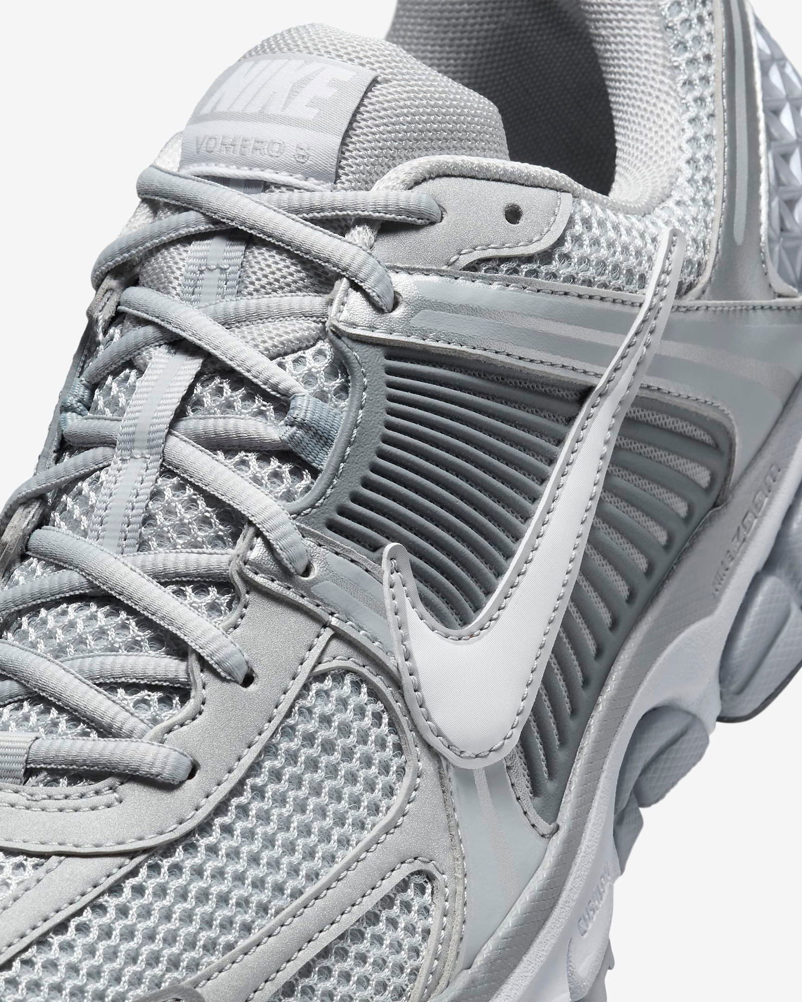 NIKE-Men's Sneakers and Athletic Shoes