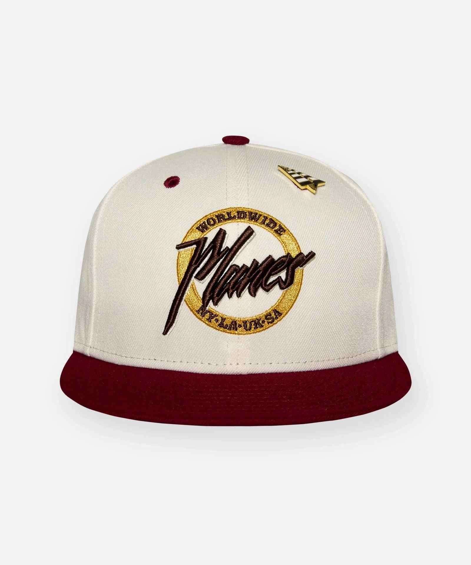 Gorra con logo en color Small World de PAPER AVIONS Imagen secundaria del producto