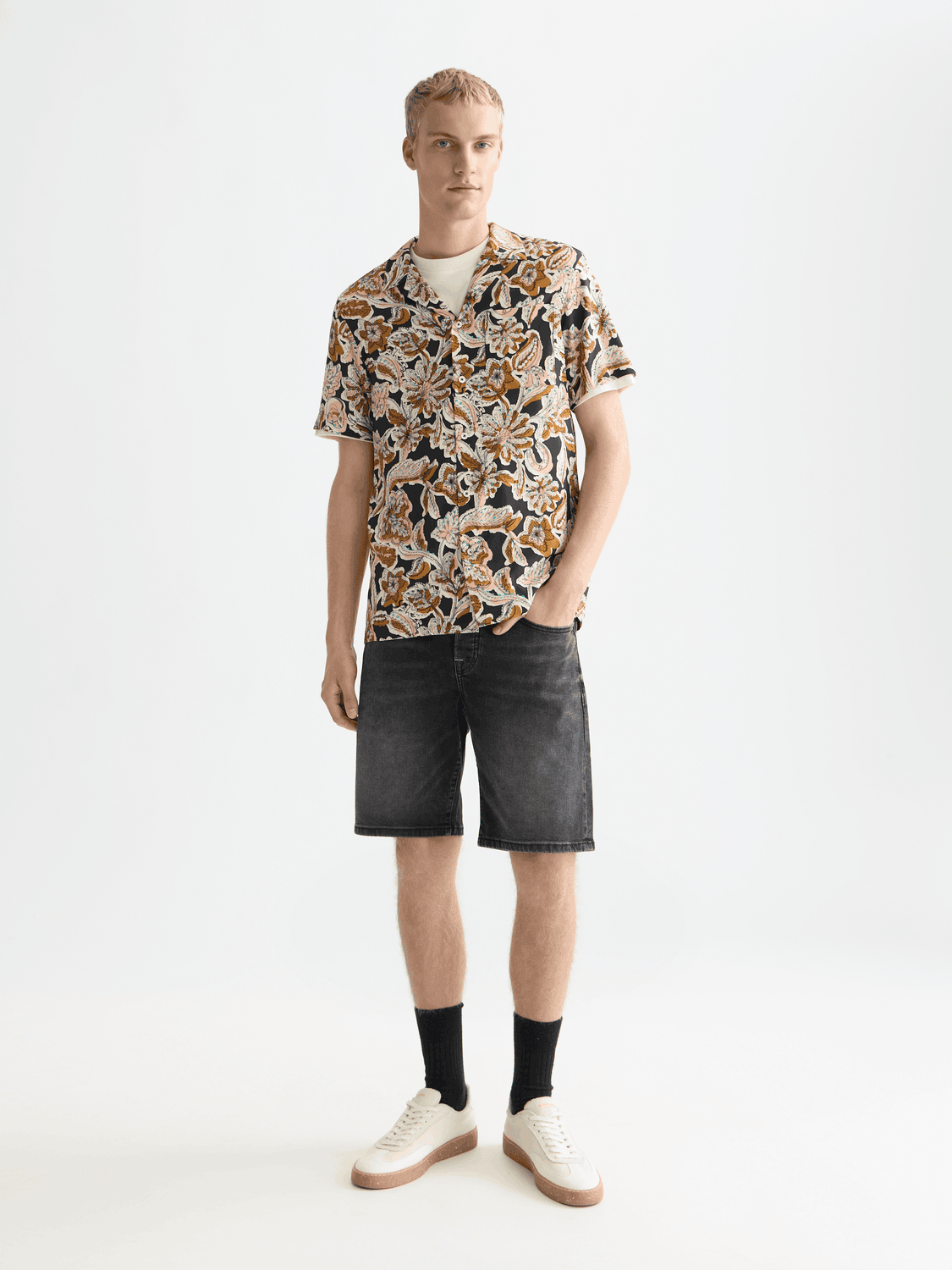 SCOTCH AND SODA-Men's Jean Shorts and Denim Shorts