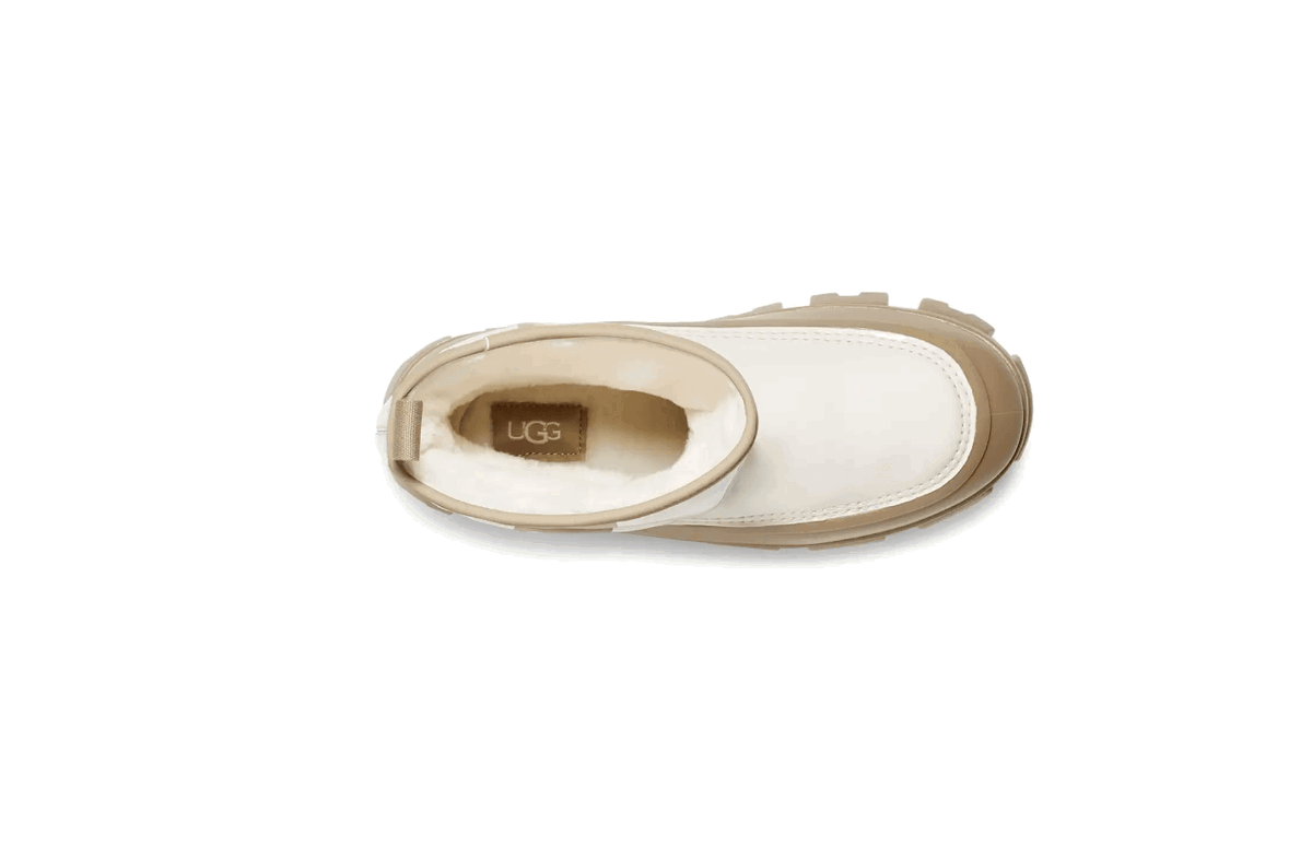 UGG-Women's Boots and Booties Secondary image