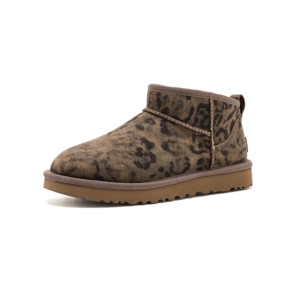 UGG-Shearling Boots-Gravity NYC