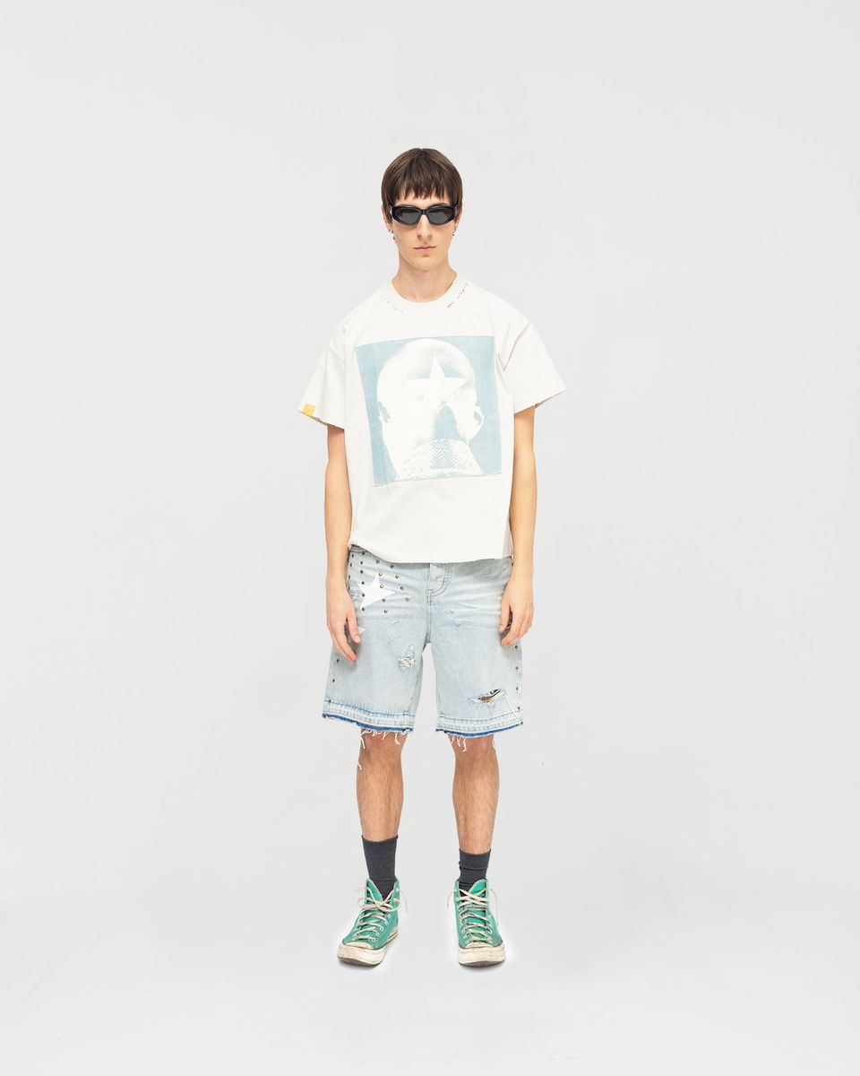 Camiseta WHEN SMOKE CLEARS con cabeza de estrella y parche Imagen secundaria del producto